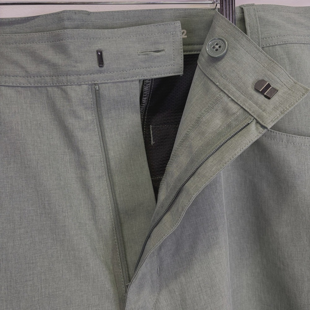 Legendary Men's New with Tag Water Activated Print Board Short Sz 42 Blue Spruce - Picture 3 of 14